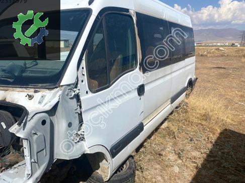 Renault Master Sol Ön Kapı çıkma parça