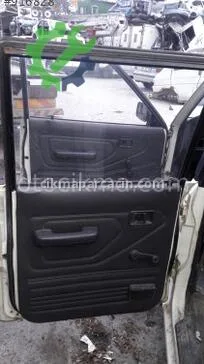 Mazda B2500 Sol Ön Kapı çıkma parça