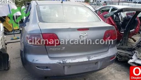 Mazda 3 Tavan çıkma parça