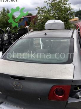 Mazda 3 Arka Cam çıkma parça