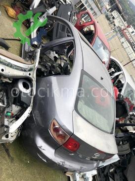 Mazda 3 Bagaj çıkma parça