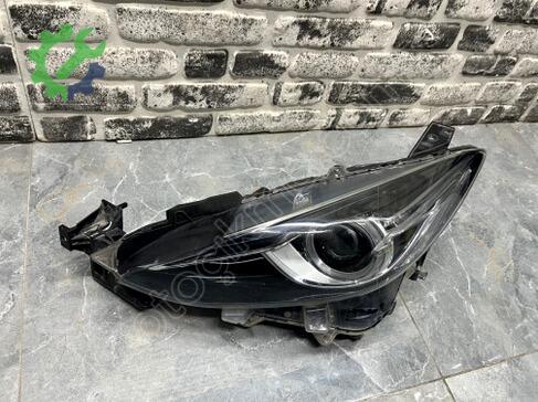 Mazda 3 Sol Ön Far çıkma parça