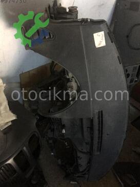 Mazda 3 Torpido çıkma parça