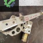 MAZDA 323 ARKA SAĞ CAM KRİKOSU MOTORLU ORJ ÇIKMA
