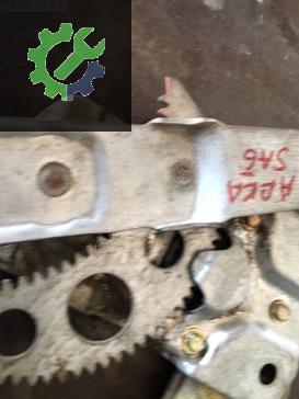 Mazda 323 Sağ Arka Cam Krikosu 6234581 çıkma parça