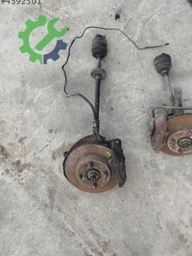 Mazda 323 Sağ Ön Taşıyıcı çıkma parça