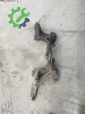 Mazda 323 Ön Travers çıkma parça