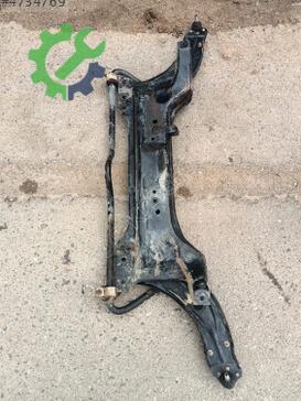 Mazda 323 Ön Travers çıkma parça