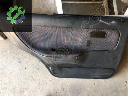 Mazda 323 Kapı Döşemesi çıkma parça