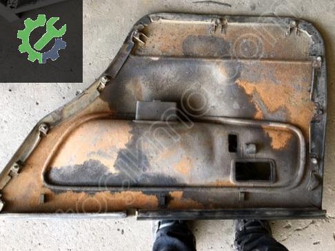 Mazda 323 Kapı Döşemesi çıkma parça