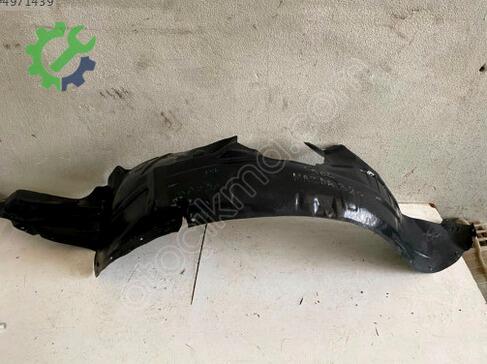 Mazda 323 Davlumbaz çıkma parça