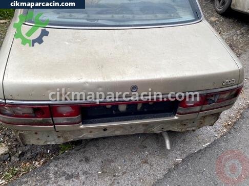 Mazda 626 Arka Panel çıkma parça