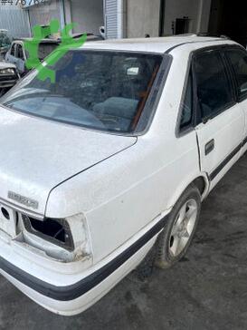 Mazda 626 Sağ Arka Çamurluk çıkma parça