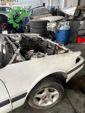 Mazda 626 Sağ Ön Çamurluk çıkma parça