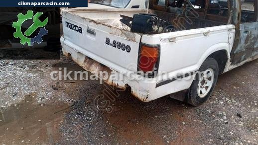 Mazda B2500 Bagaj çıkma parça