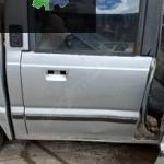 MAZDA B2500 HATASIZ SAĞ ARKA KAPI