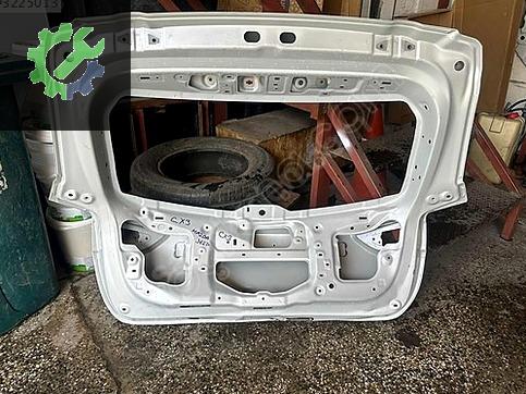 Mazda CX Bagaj Kapağı çıkma parça