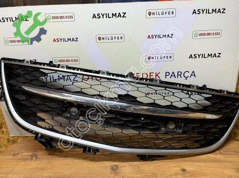 Mazda CX Tampon Izgarası çıkma parça