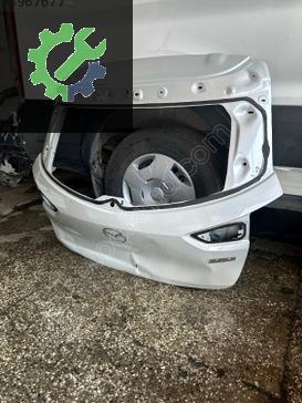 Mazda CX Bagaj Kapağı çıkma parça