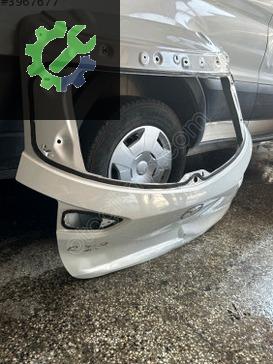 Mazda CX Bagaj Kapağı çıkma parça