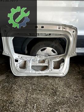 Mazda CX Bagaj Kapağı çıkma parça