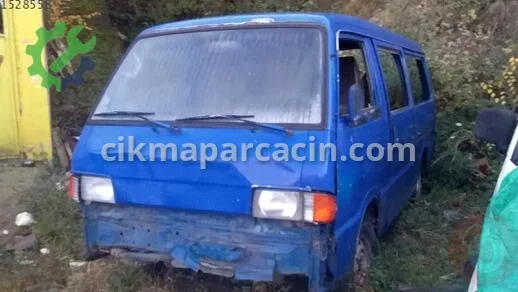 Mazda E-2200 Far çıkma parça