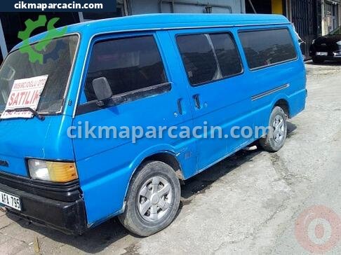 Mazda E-2200 Far çıkma parça