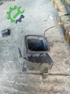mazda familia kalorifer motoru kutusu