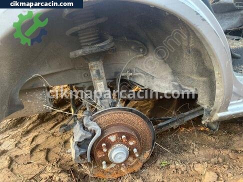 Mazda Premacy Arka Dingil çıkma parça
