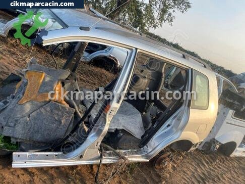 Mazda Premacy Sol Arka Çamurluk çıkma parça