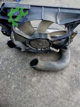 Mazda Premacy Radyatör çıkma parça