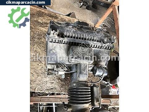 Mazda RX Hava Filtresi Kutusu çıkma parça
