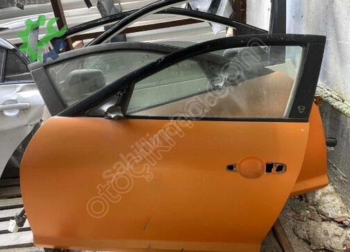 Mazda RX Sol Ön Kapı çıkma parça