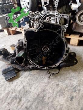 Mazda 121 Şanzıman Komple çıkma parça