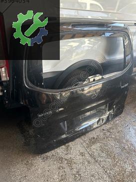 Mercedes-Benz Vito Bagaj Kapağı çıkma parça