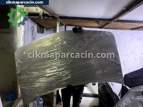 Renault Megane Ön Kaput çıkma parça