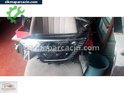 Renault Megane Far çıkma parça