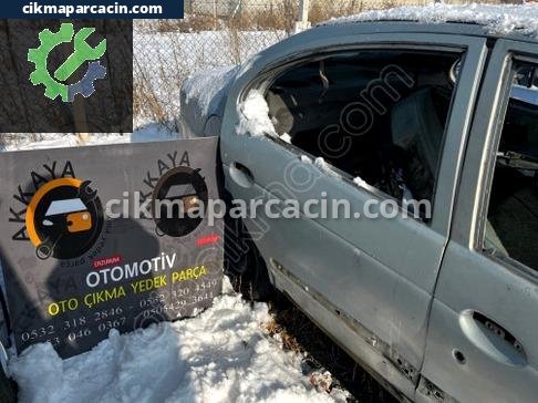 Renault Megane Sağ Arka Kapı çıkma parça