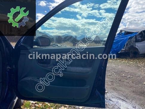 Renault Megane Sağ Ön Kapı çıkma parça