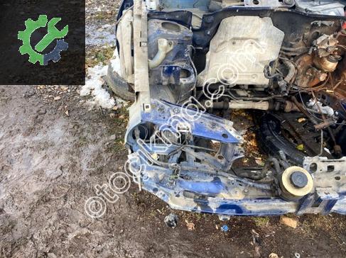 Renault Megane Sağ Ön Taşıyıcı çıkma parça