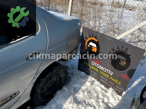 Renault Megane Sol Arka Çamurluk çıkma parça