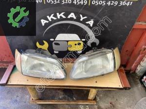 Megane 1 Sol Far Valeo Çıkma