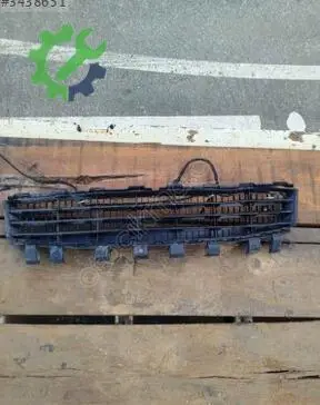 Renault Megane Tampon Izgarası çıkma parça