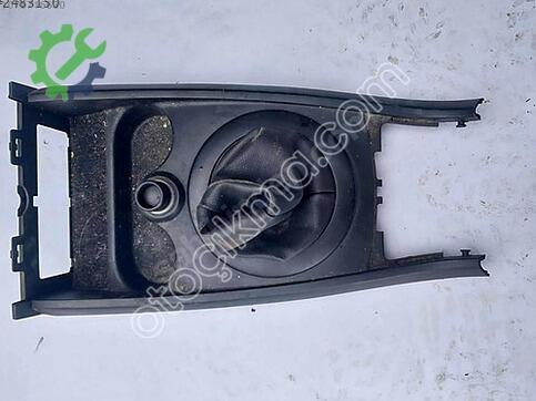 Renault Megane Orta Konsol çıkma parça