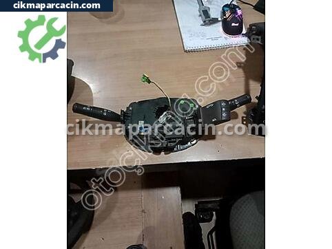 Renault Megane Sinyal Kolu çıkma parça