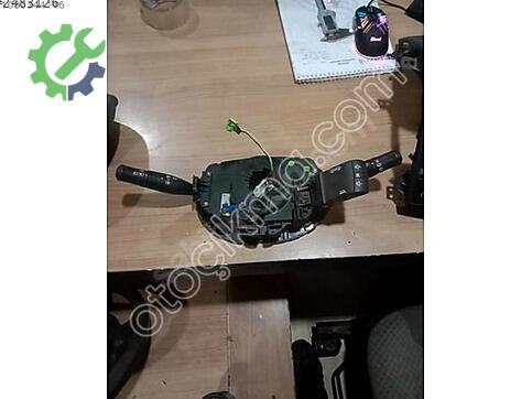 Renault Megane Sinyal Kolu çıkma parça