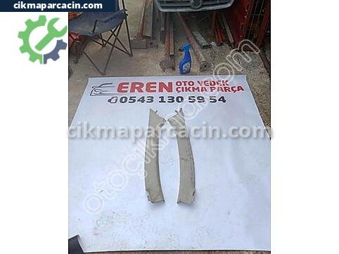 Renault Megane Sol Ön Çamurluk çıkma parça