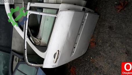 Renault Megane Sağ Arka Kapı çıkma parça