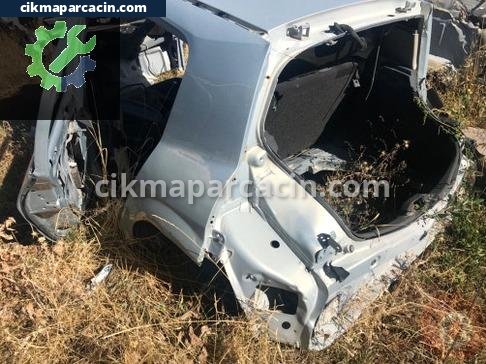 Renault Megane Sol Arka Çamurluk çıkma parça