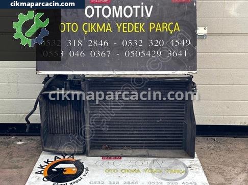 Renault Megane Radyatör çıkma parça